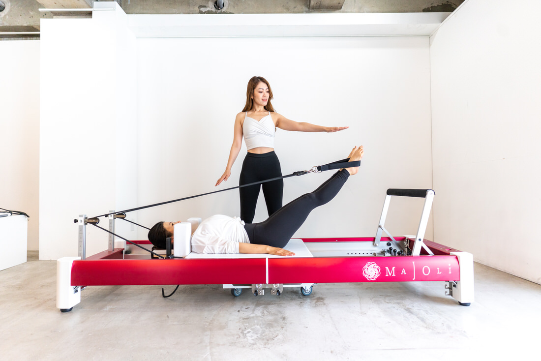 pilates machine majoli11 リフォーマーピラティス【徹底解説】これであなたも理想の身体になれる！