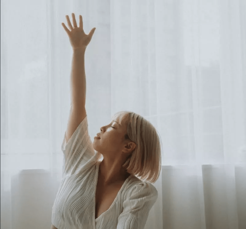 image 1 仕事と家庭のバランスに悩むあなたへ | ヨガ哲学が教える“優先順位”の見つけ方