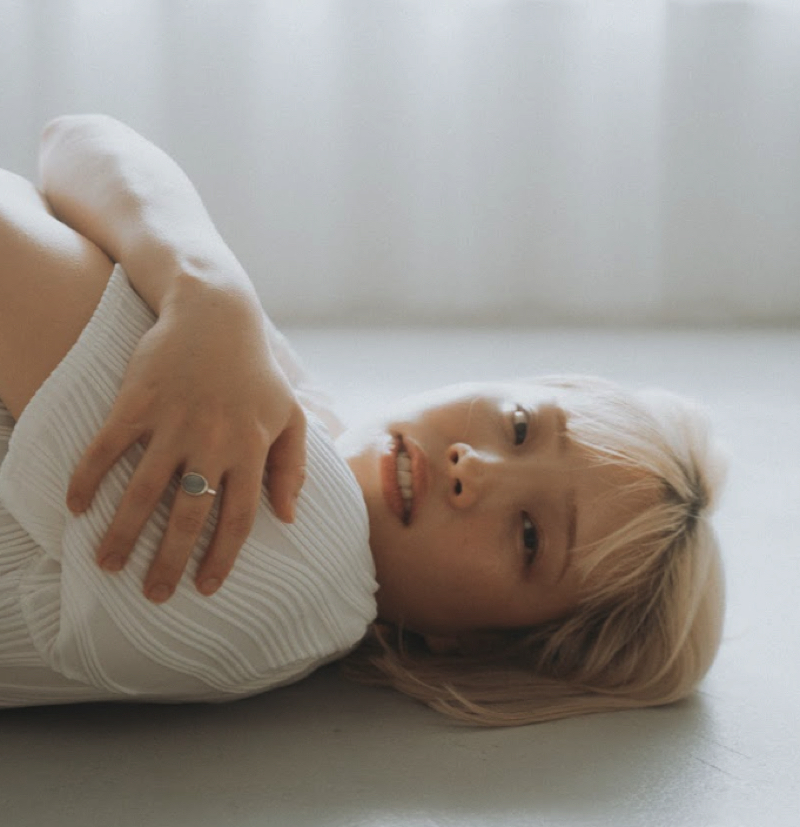 image2 やりたいのに動けないのはなぜ?|ヨガ哲学が導く“自分を縛る心”の整え方