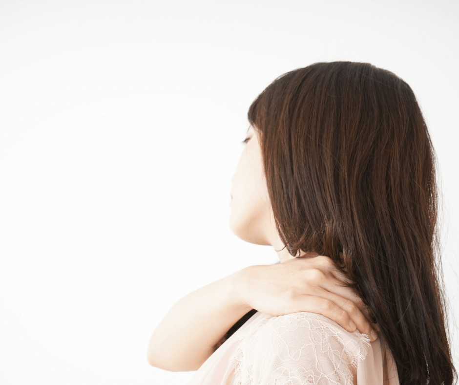 image5 ヨガで肩こりを根本改善|原因から解消する簡単ポーズ5選